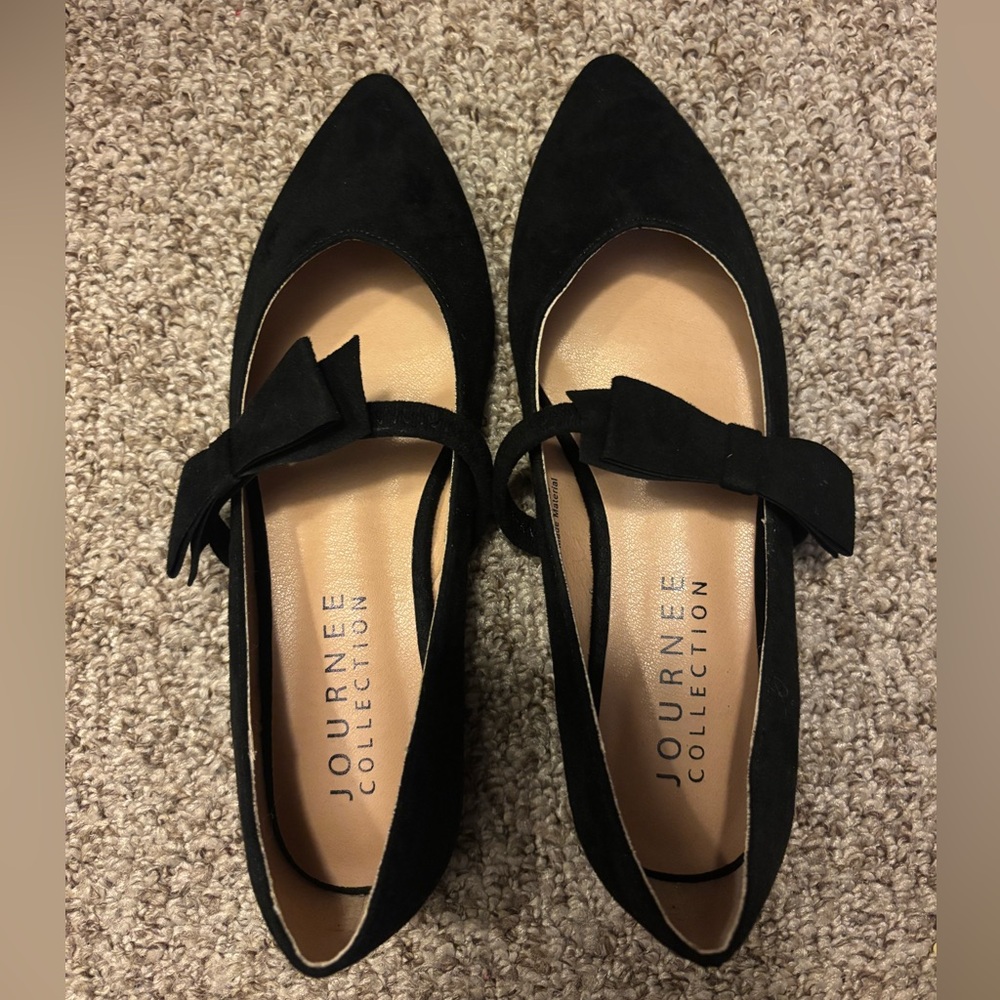 Journee Collection Black Suede Bow Flats